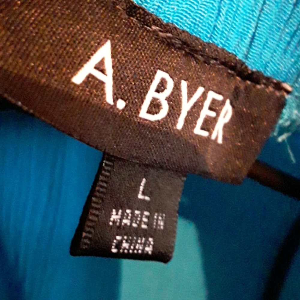 Shirt - Picture 3 of 3